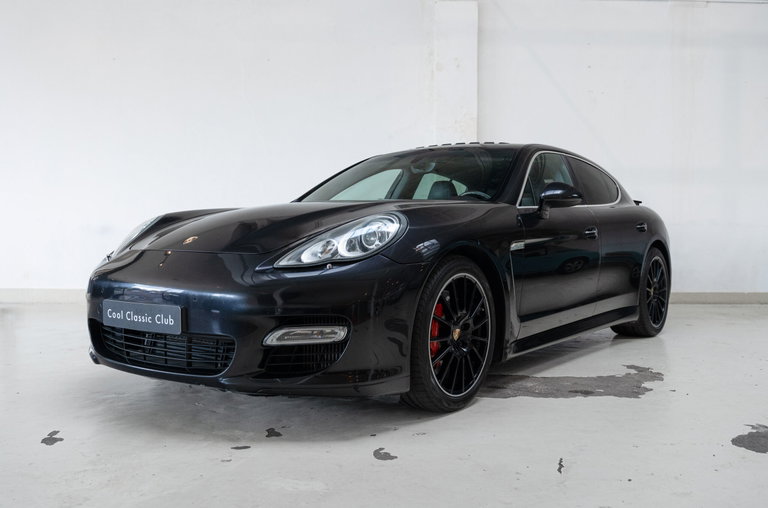 Porsche Panamera Turbo