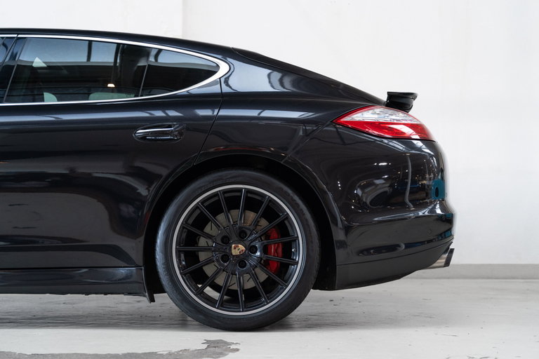 Porsche Panamera Turbo