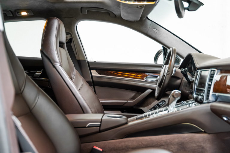 Porsche Panamera Turbo