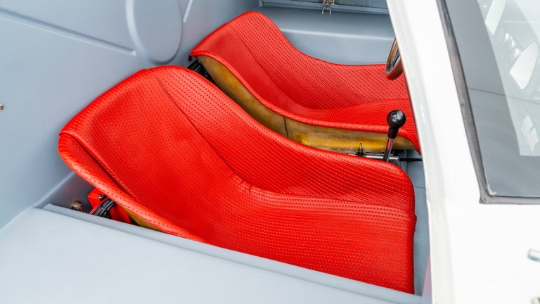 Porsche 906 Carrera 6