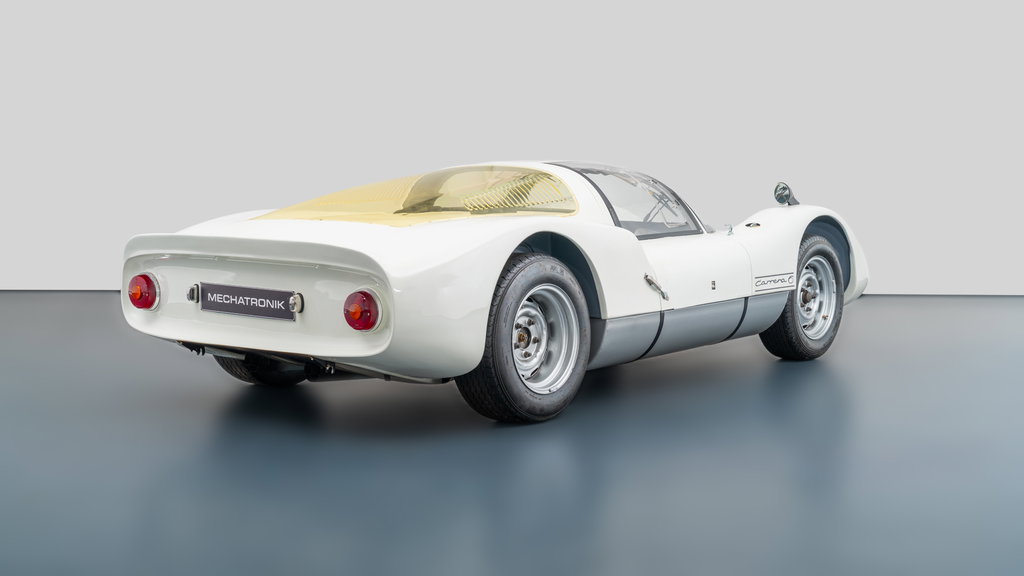Porsche 906 Carrera 6