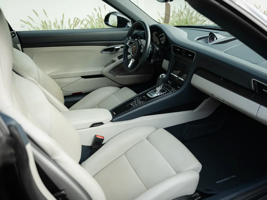 Porsche 991.2 Carrera 4 GTS