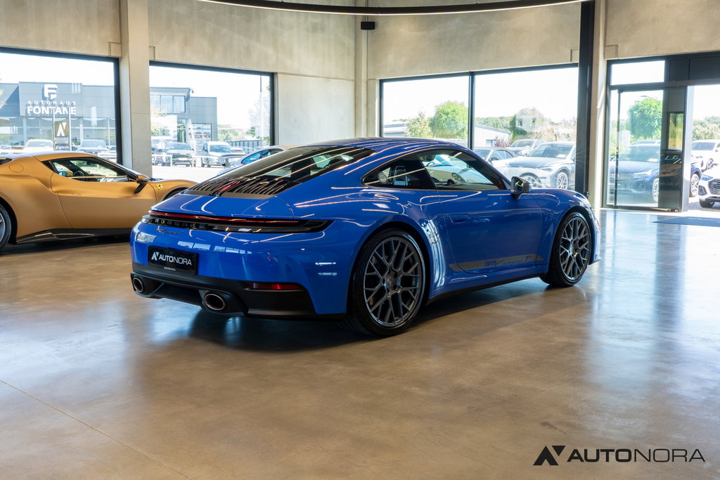 Porsche 992.2 Carrera T