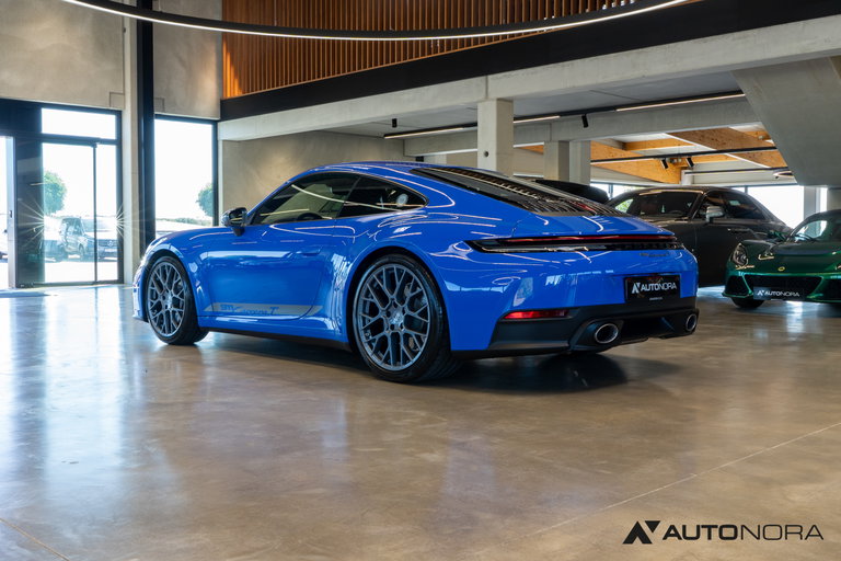 Porsche 992.2 Carrera T