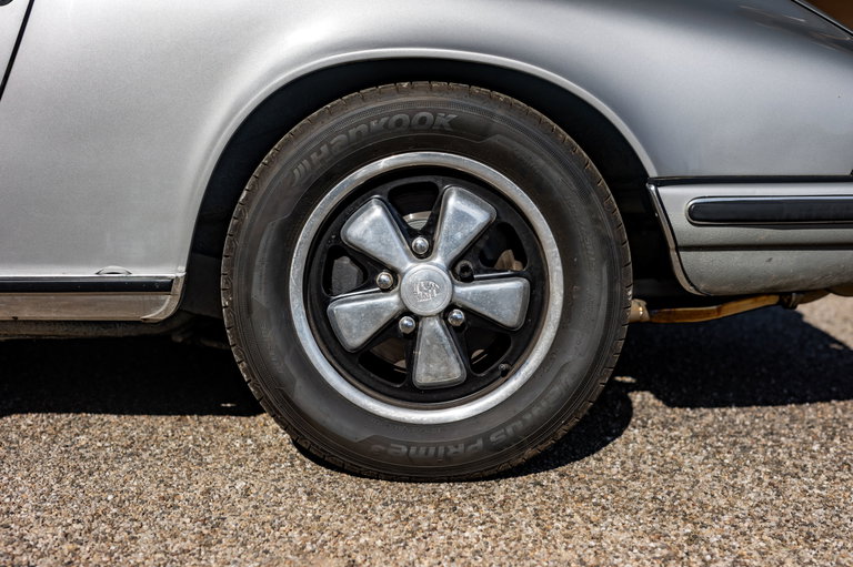 Porsche 911 T