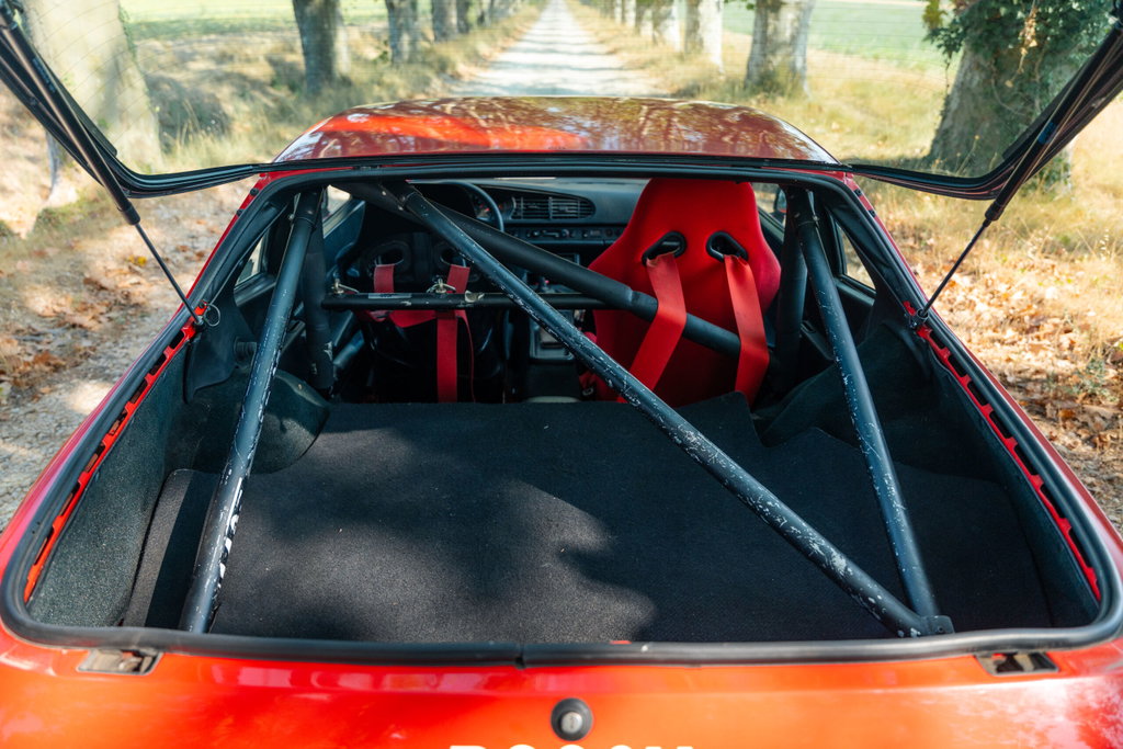 Porsche 944 Turbo Cup