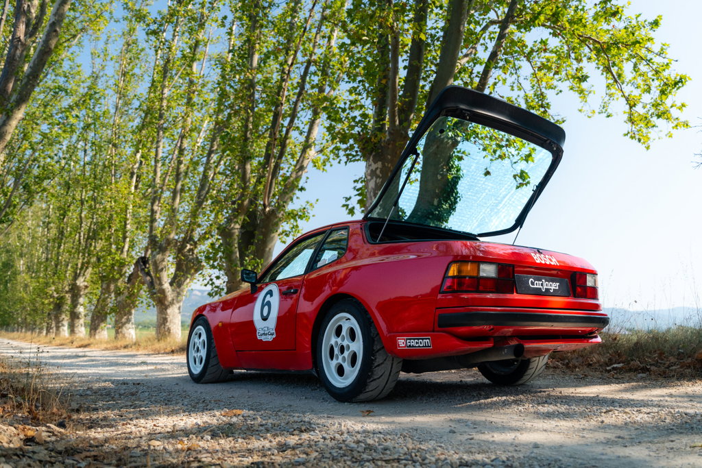 Porsche 944 Turbo Cup
