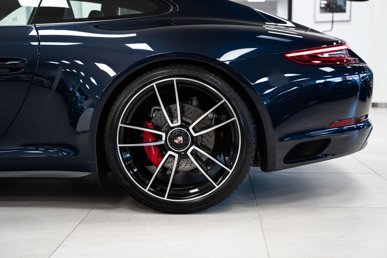 Porsche 991.2 Carrera 4 GTS