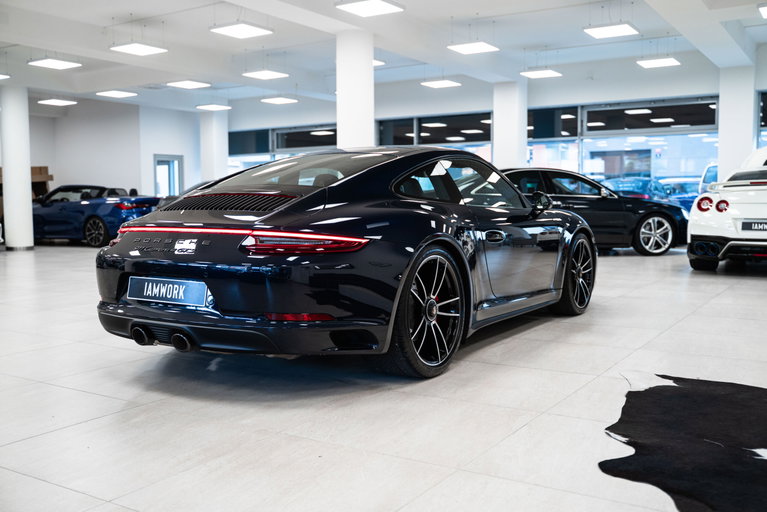 Porsche 991.2 Carrera 4 GTS