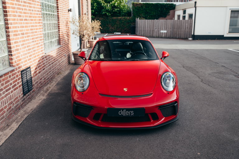 Porsche 991.2 GT3 Touring
