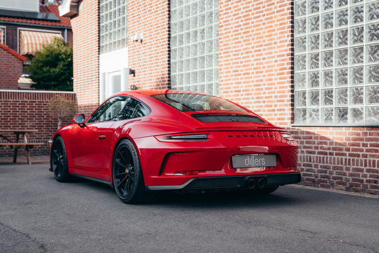 Porsche 991.2 GT3 Touring