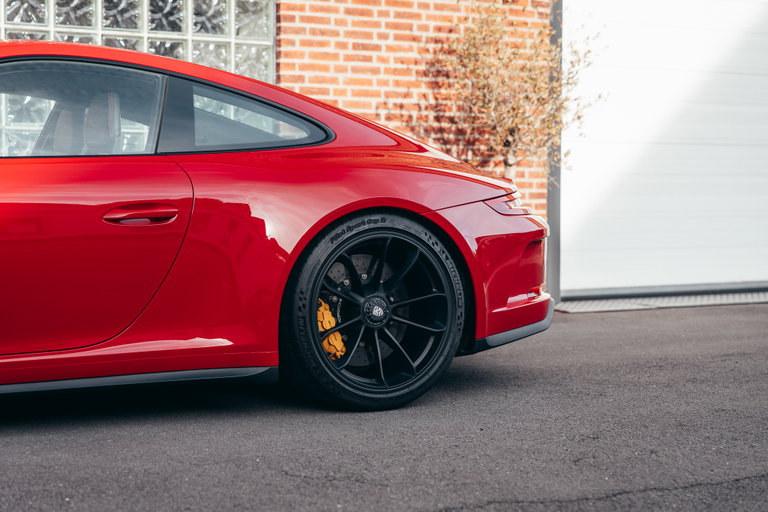Porsche 991.2 GT3 Touring