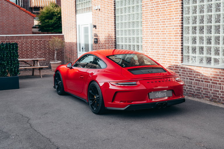 Porsche 991.2 GT3 Touring