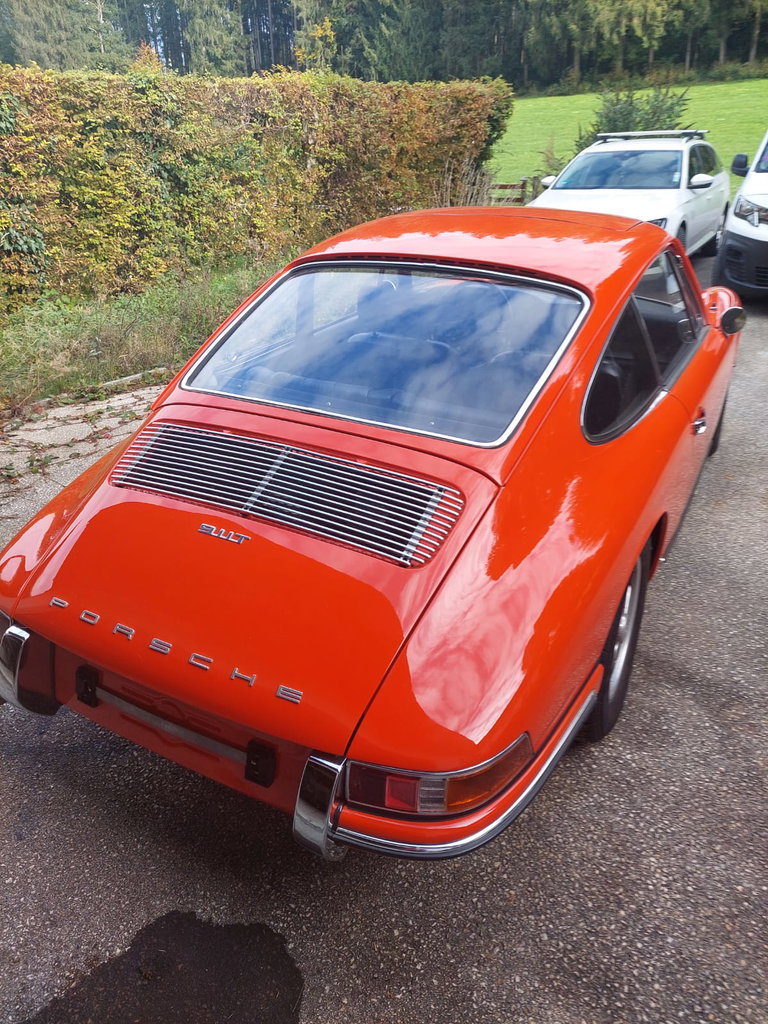 Porsche 911 T