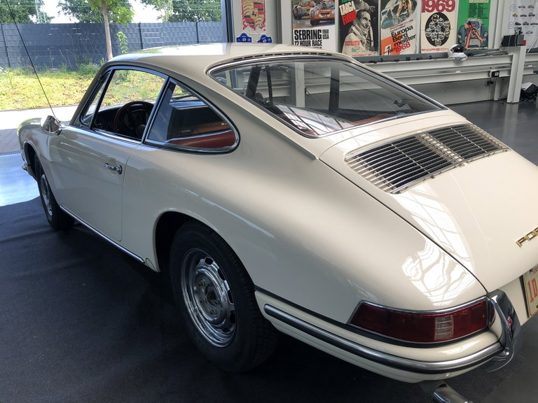 Porsche 911 (F-Modell)