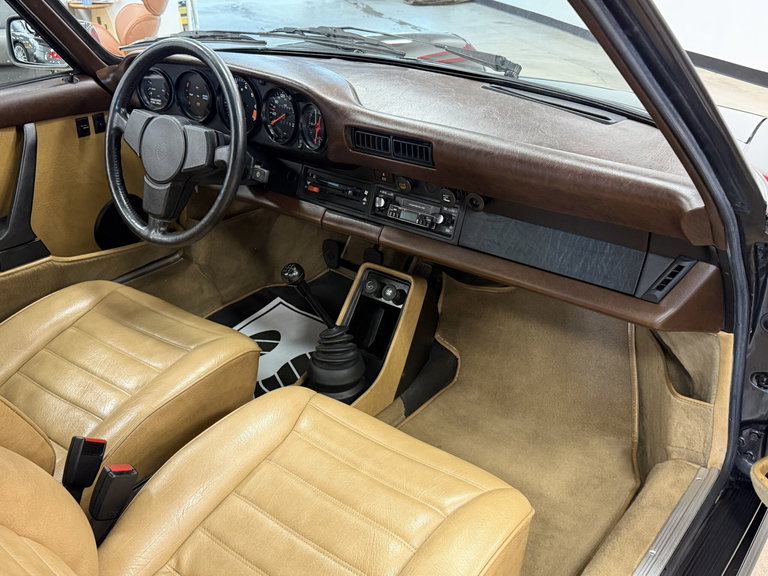 Porsche 911 SC
