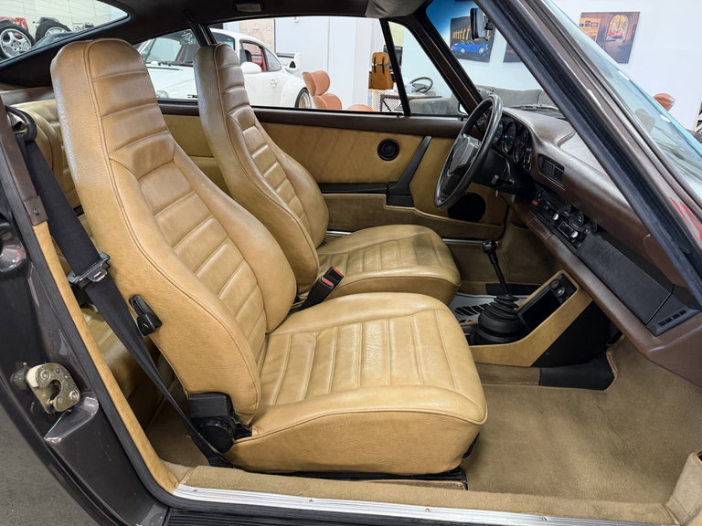 Porsche 911 SC