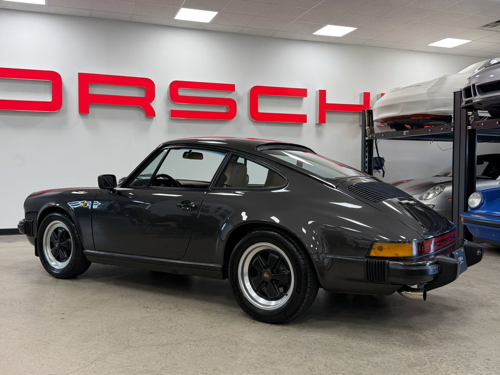 Porsche 911 SC