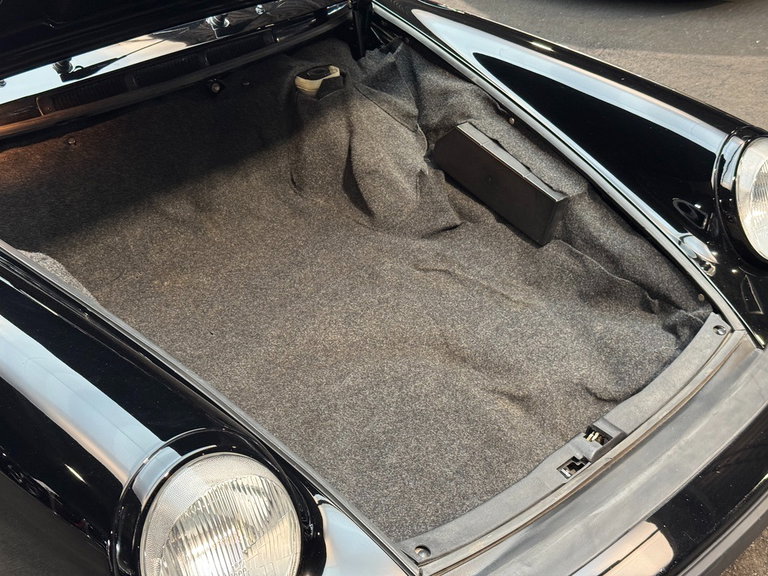 Porsche 911 SC