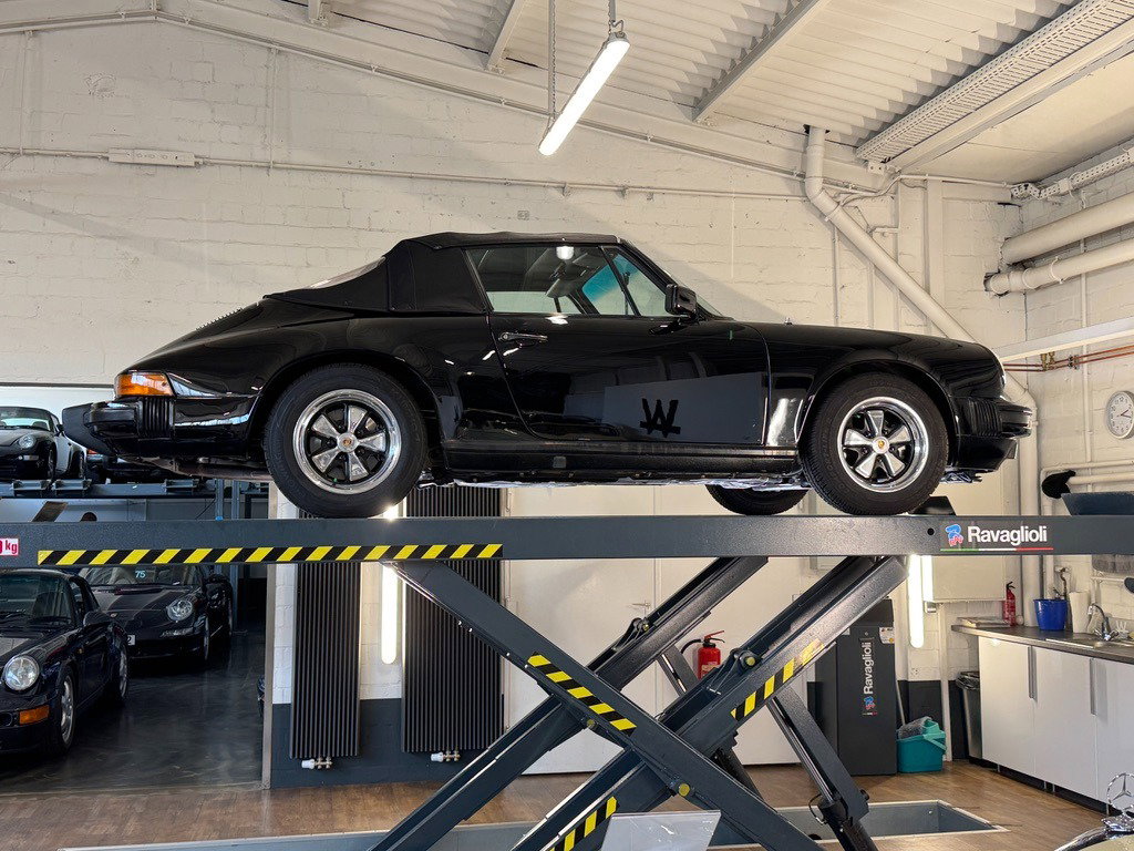 Porsche 911 SC