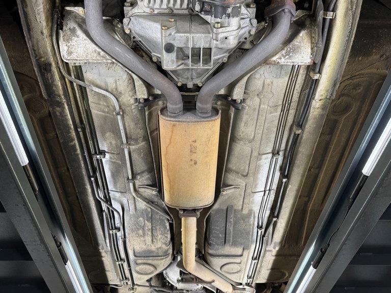 Porsche 928