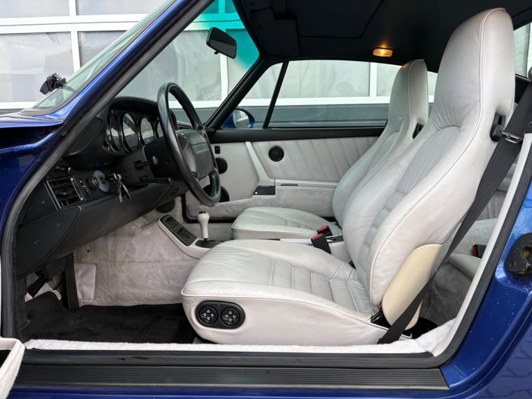 Porsche 964 Carrera 2