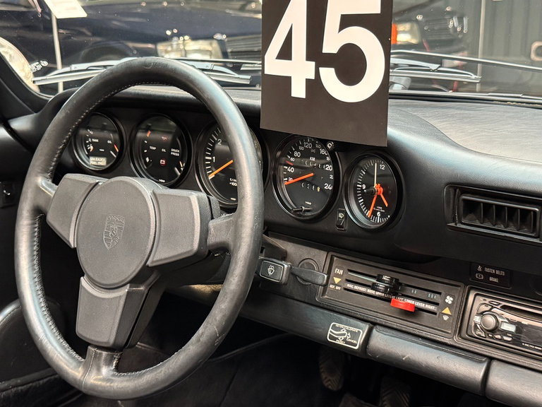 Porsche 911 SC