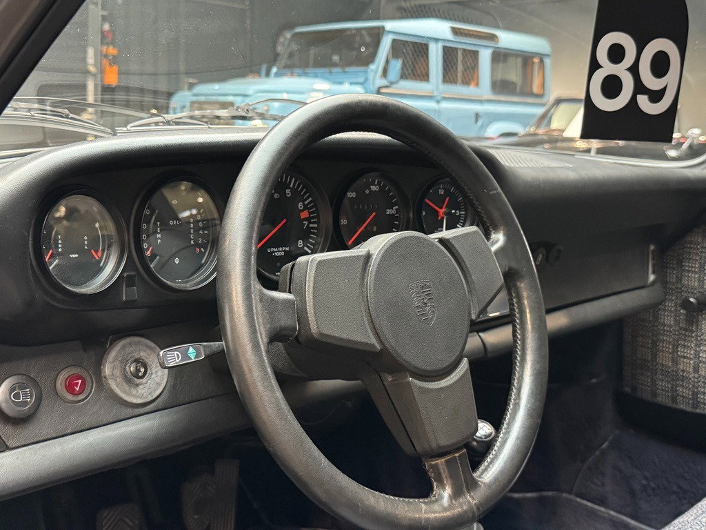 Porsche 911 „25 Jahre Jubiläumsmodell“