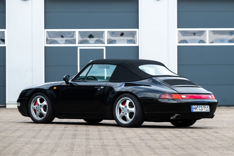 Porsche 993 Carrera 4