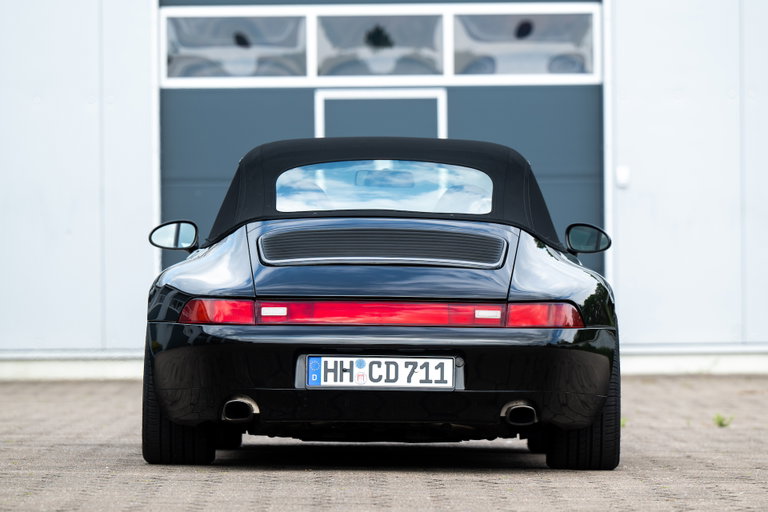 Porsche 993 Carrera 4