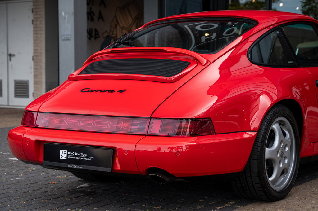 Porsche 964 Carrera 4