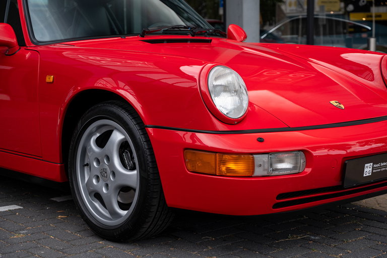 Porsche 964 Carrera 4