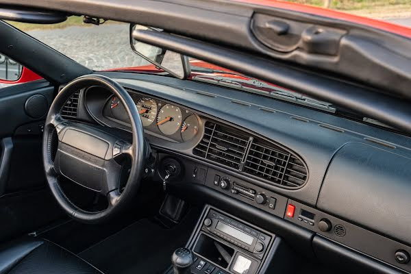 Porsche 968