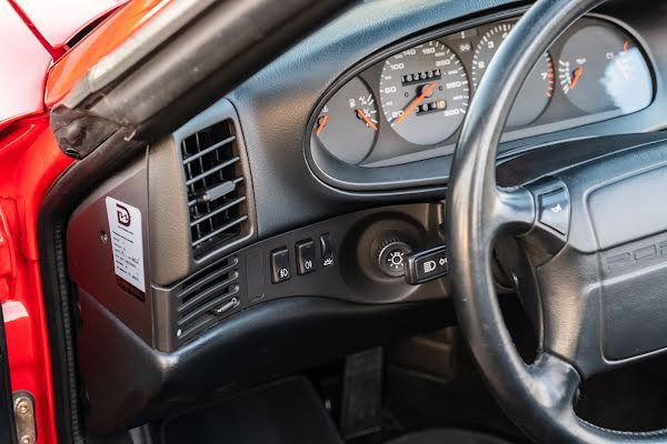 Porsche 968