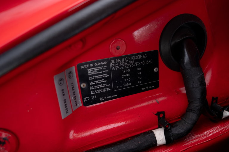 Porsche 964 Carrera 4