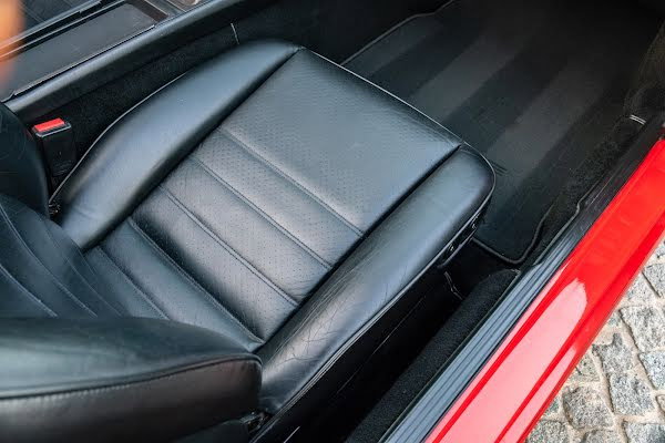 Porsche 968