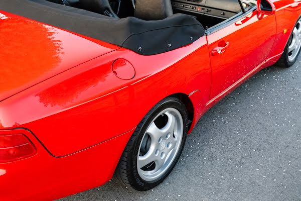 Porsche 968