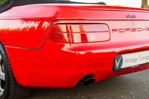 Porsche 968