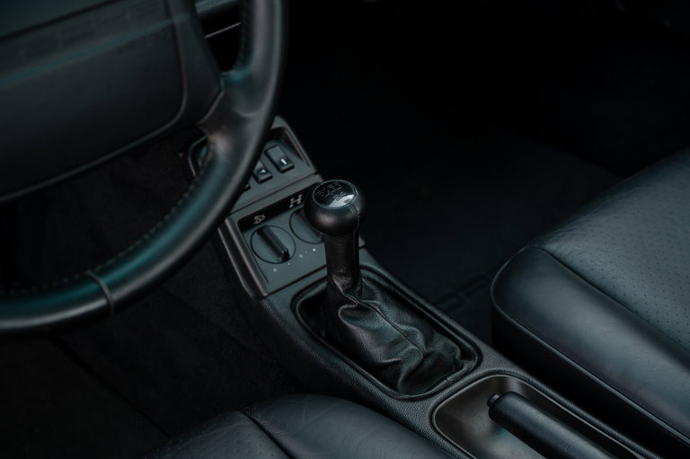 Porsche 964 Carrera 4