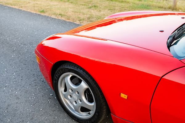 Porsche 968