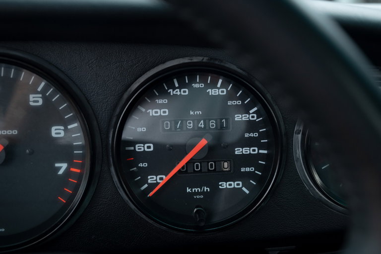 Porsche 964 Carrera 4
