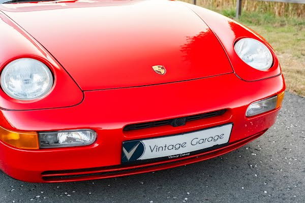 Porsche 968