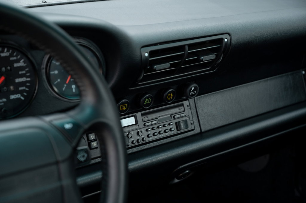 Porsche 964 Carrera 4