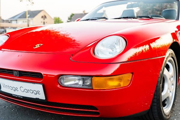 Porsche 968