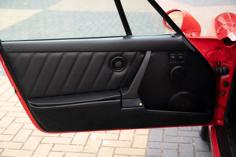 Porsche 964 Carrera 4