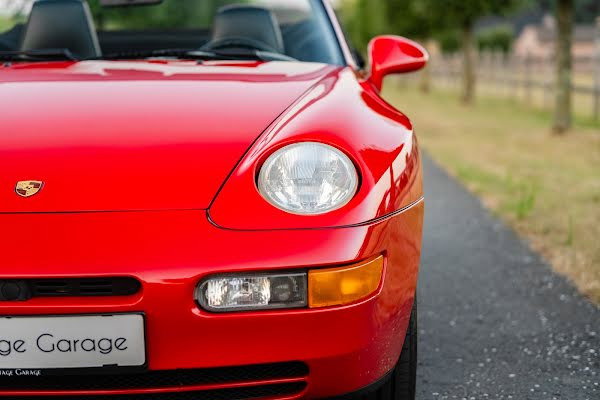 Porsche 968