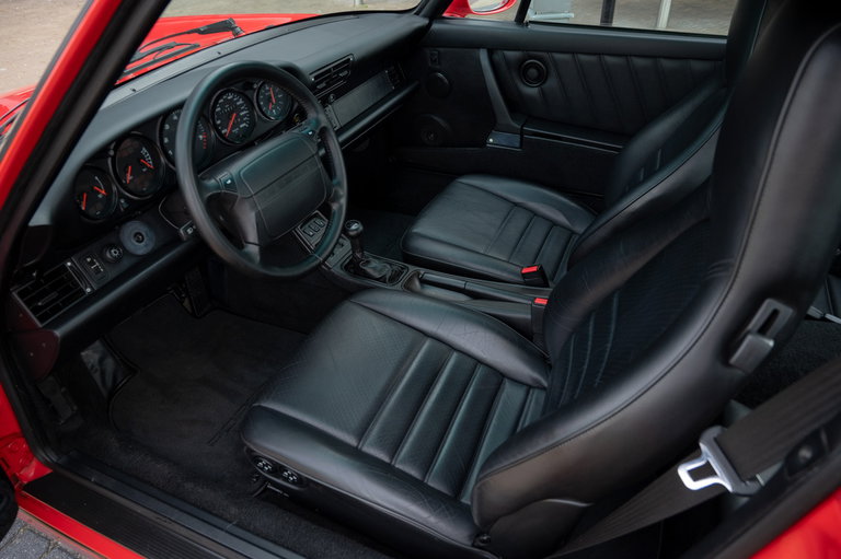 Porsche 964 Carrera 4
