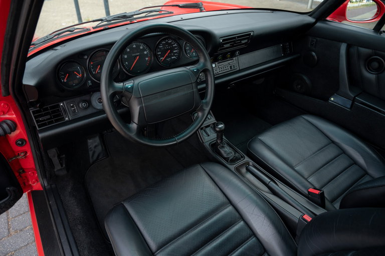 Porsche 964 Carrera 4