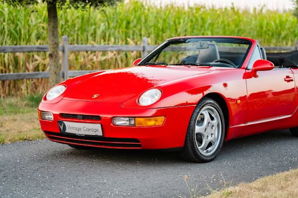 Porsche 968