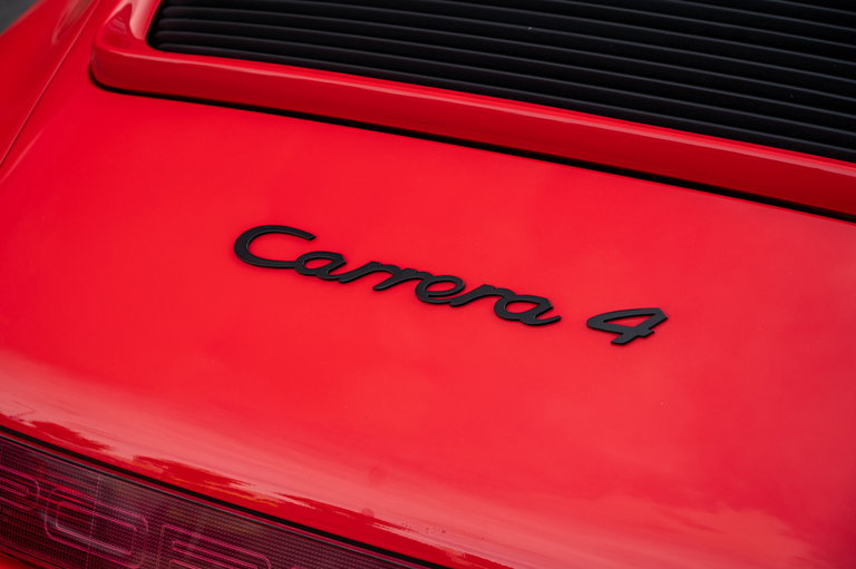 Porsche 964 Carrera 4
